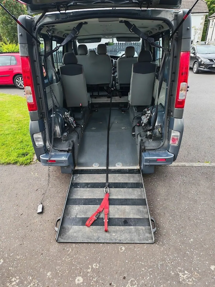 Vauxhall Vivaro MPV 2.0 cdti 5 seats low mileage - Image 1