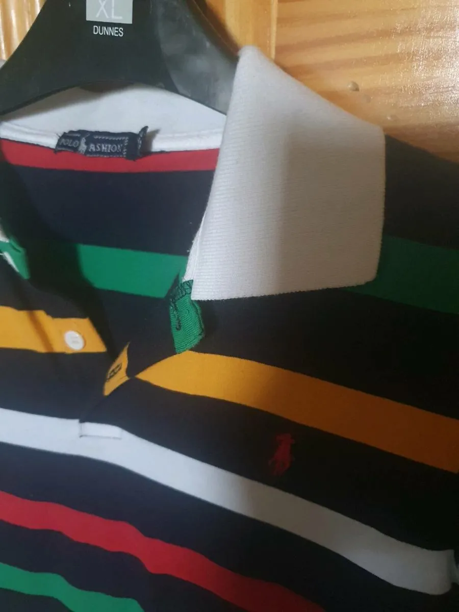 Like new Ralph Lauren top - Image 2