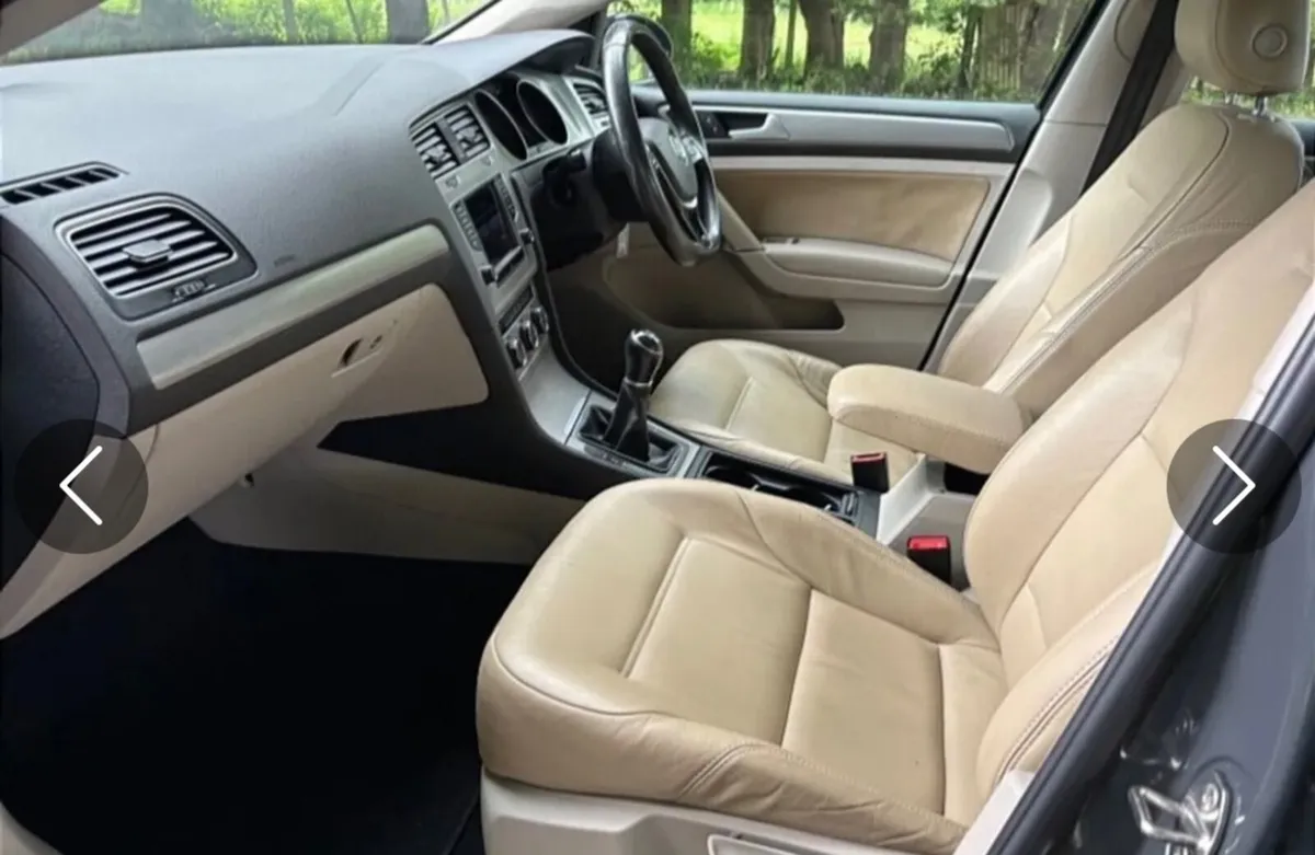 2011 Volkswagen Golf 1.6 Tdi (Leather Interior) - Image 3