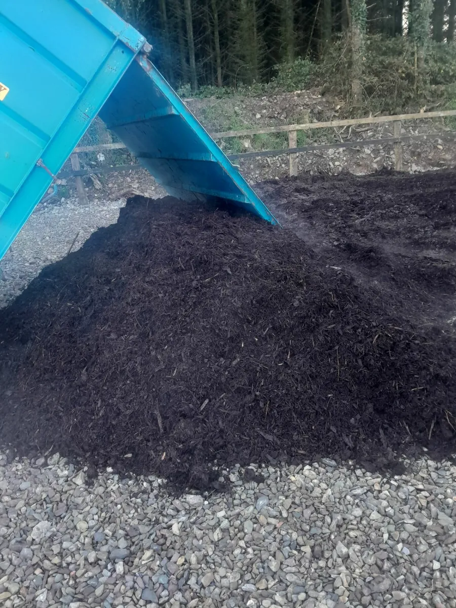 Bark mulch and woodchip delivered - Image 3