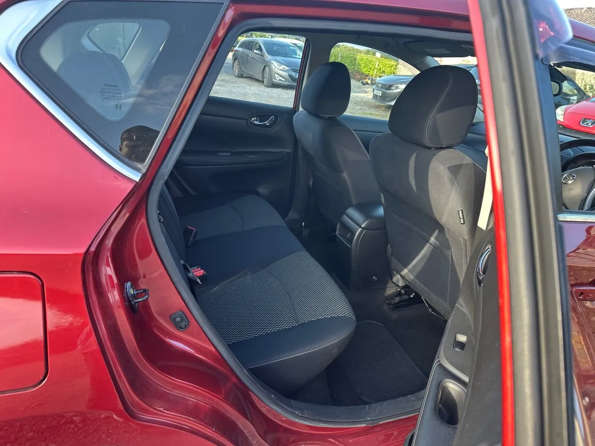 Nissan Pulsar 2015 - Image 1