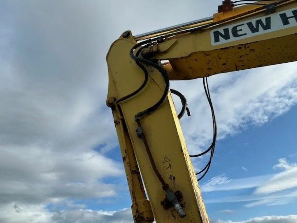 2008 Kobelco SK235SR - Image 4