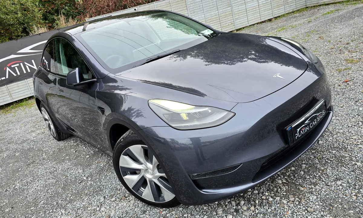 🔥 2022 Tesla Model Y Long Range AWD - Image 2