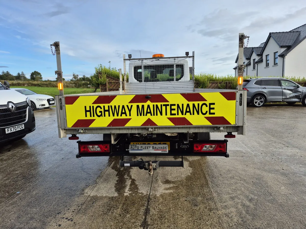 2024 TRANSIT LEADER DROPSIDE 2.0 TDCI 130 BHP - Image 4