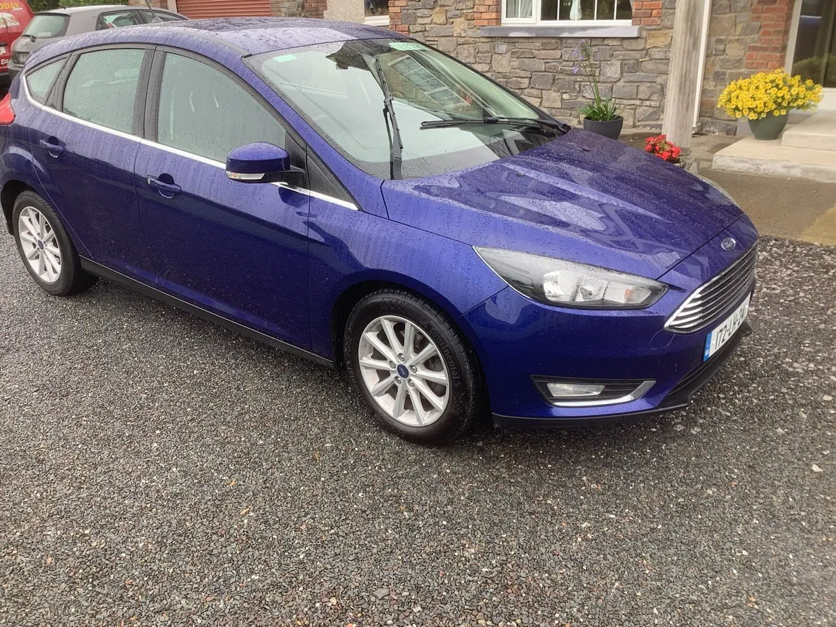 Car - Image 2