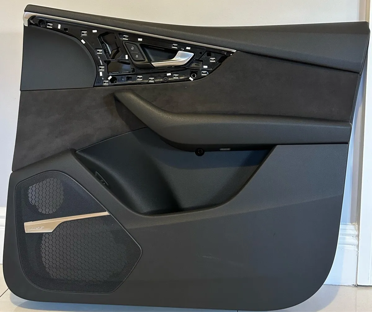Audi Q7 4M S Line Door Cards - Image 4