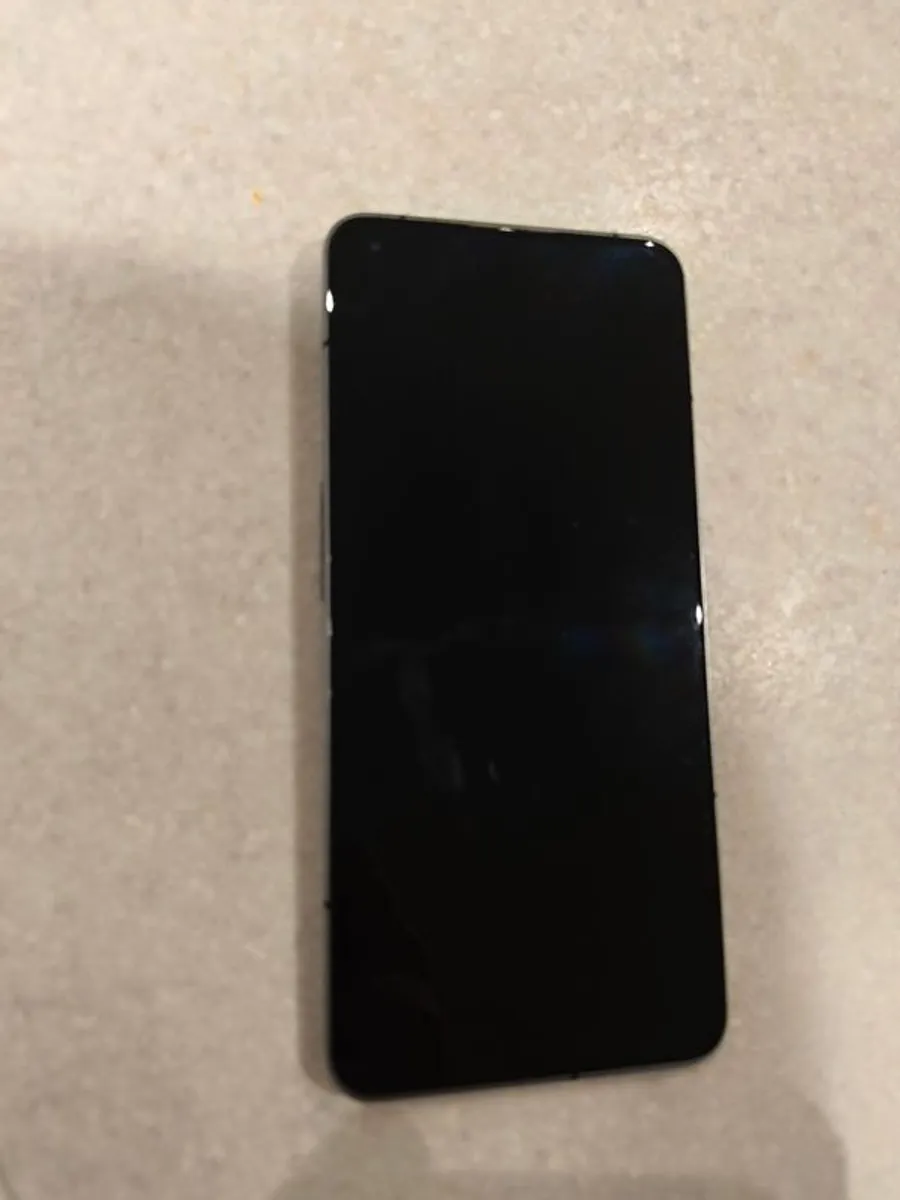 Realme GT 2 Pro 12GB RAM  128GB Storage - Image 4