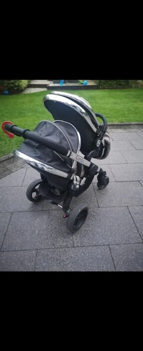 Double Pram/buggy - Image 2