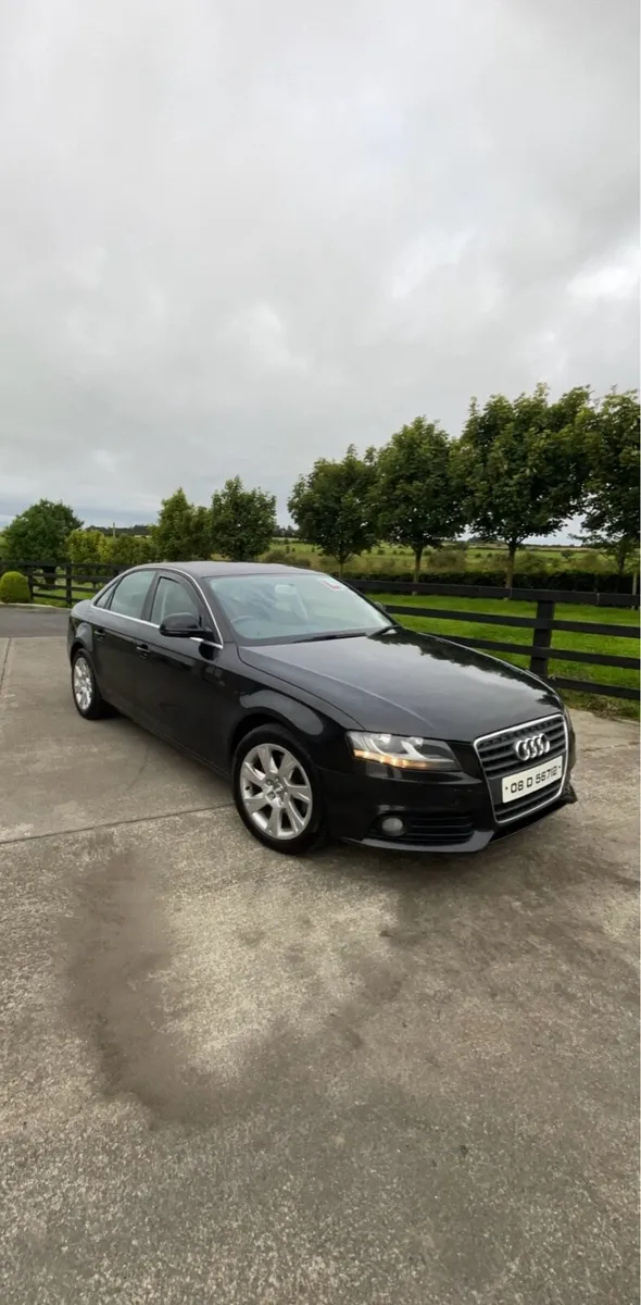 Audi A4 - Image 1
