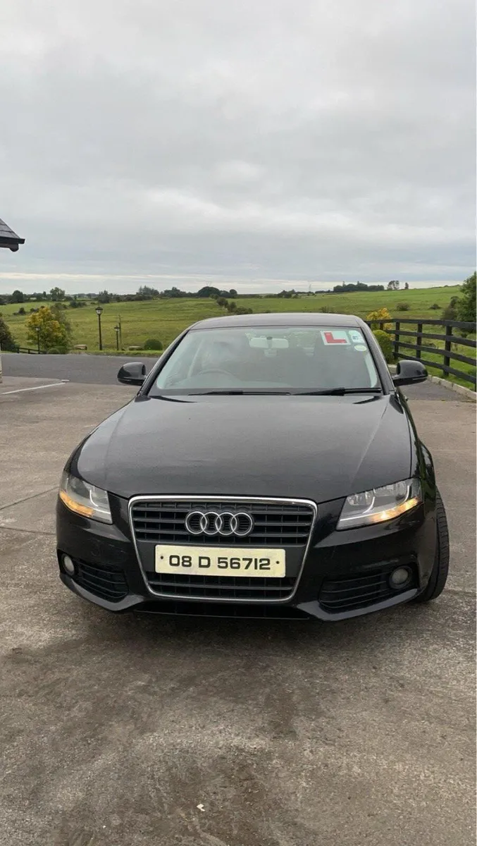 Audi A4 - Image 2