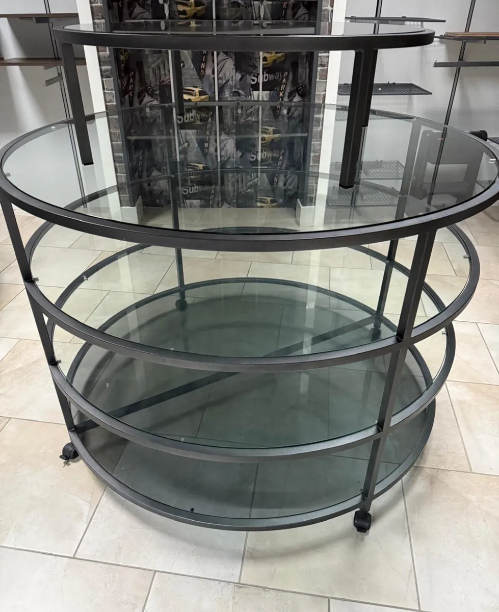 Glass round tables - Image 2