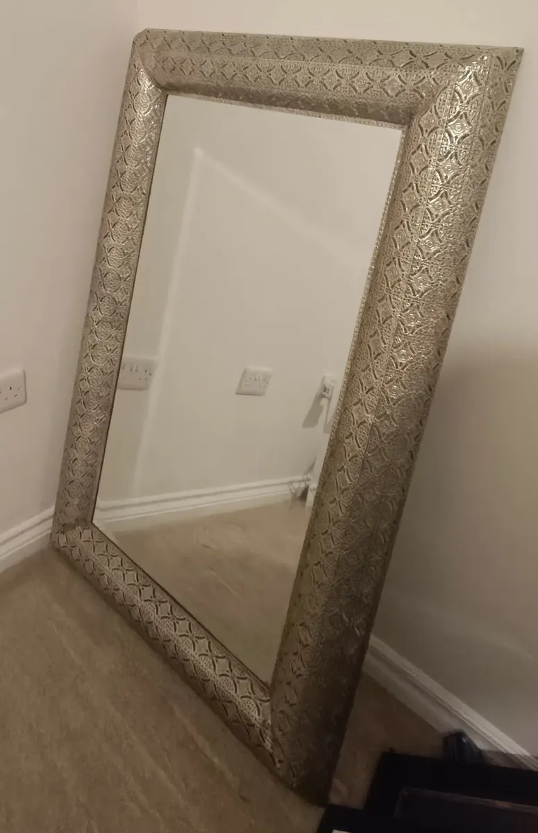 Large Moroccan Mirror - Image 1
