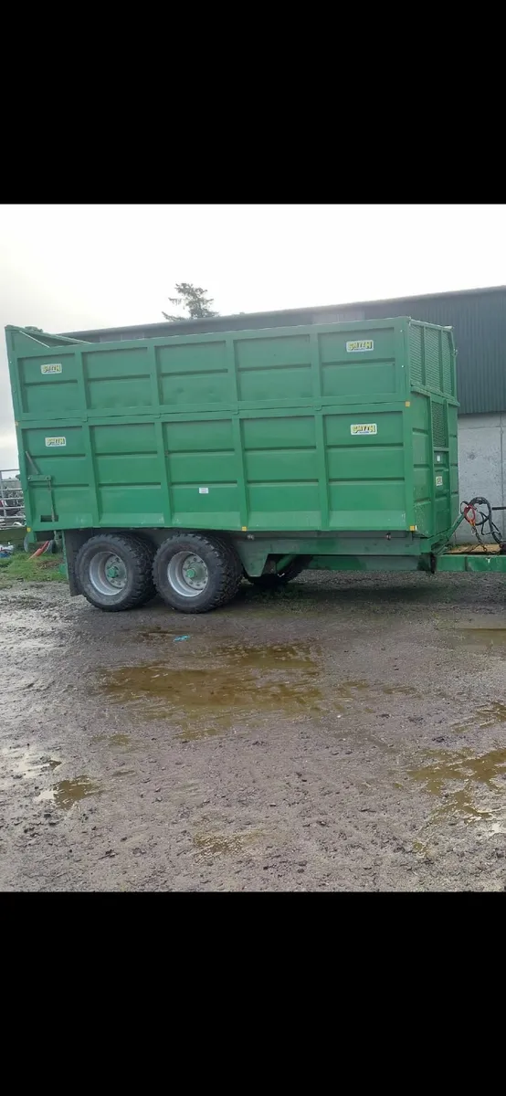 Silage trailer - Image 1