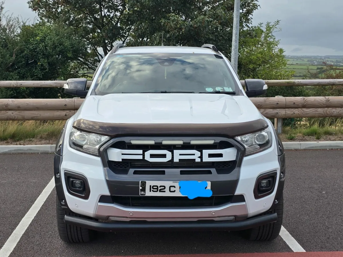 Ford Ranger 2019 3.2D 200BHP Automatic - Image 3
