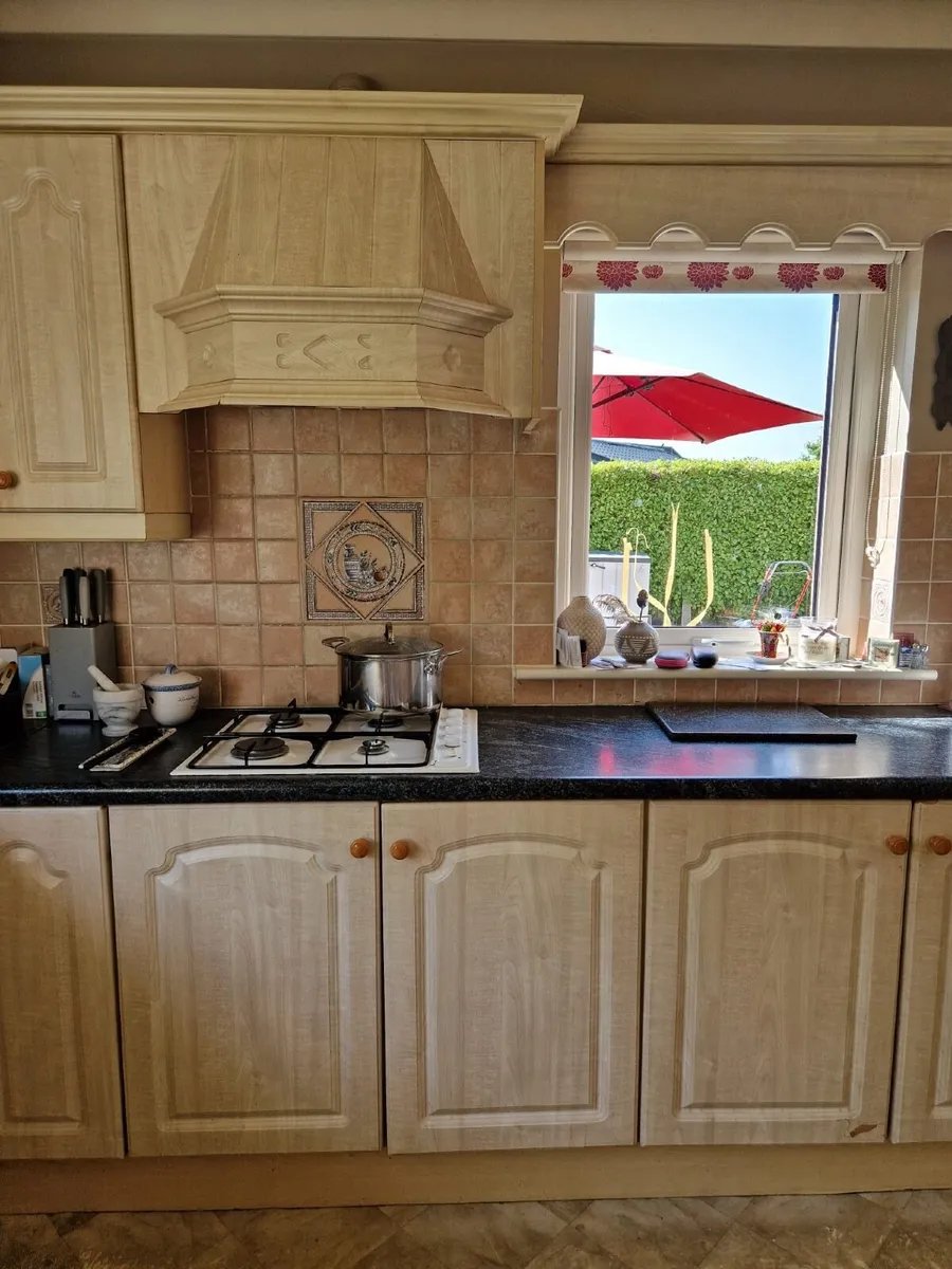 Kitchen - Image 4