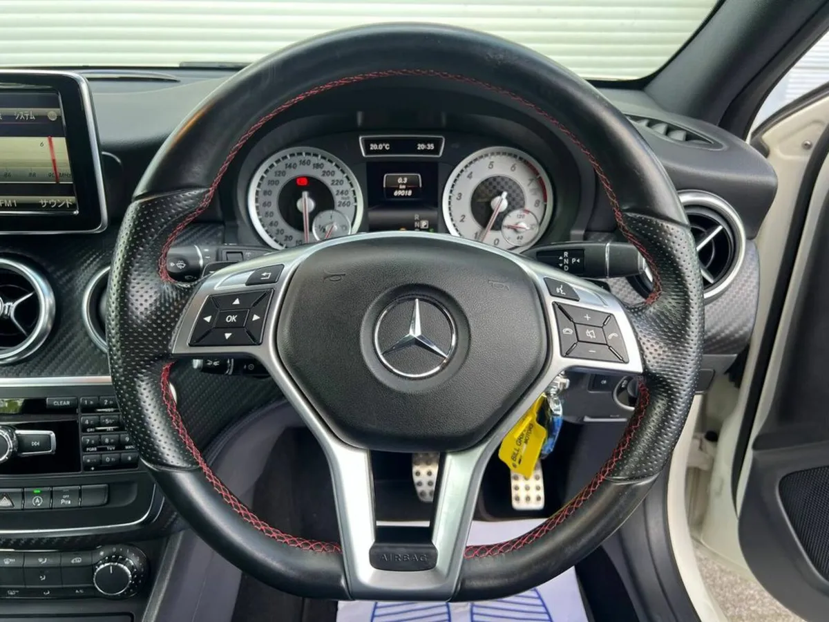 Mercedes-Benz A-Class A180 AMG-LINE 1.6 AUTO // LE - Image 4