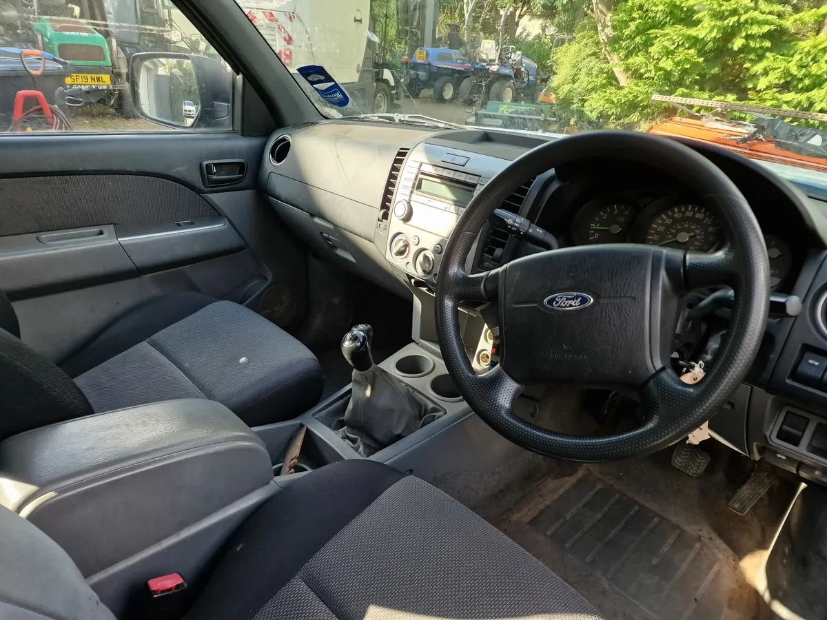 2008 Ford Ranger 2.5 TDCI 19 000 miles 1 owner - Image 4