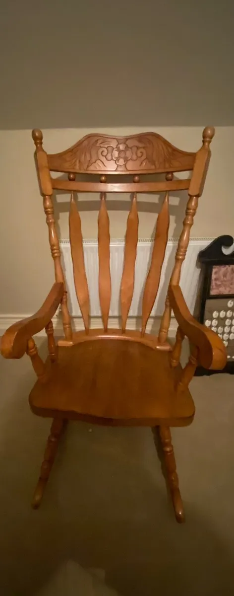 Rocking chair - Image 1