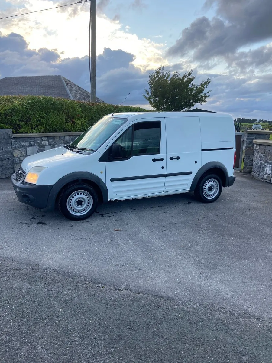 2013 Ford Transit Connect - Image 2