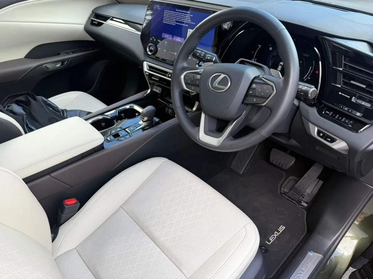 Lexus RX450H+ Ivory Lthr // Sunroof - Image 4