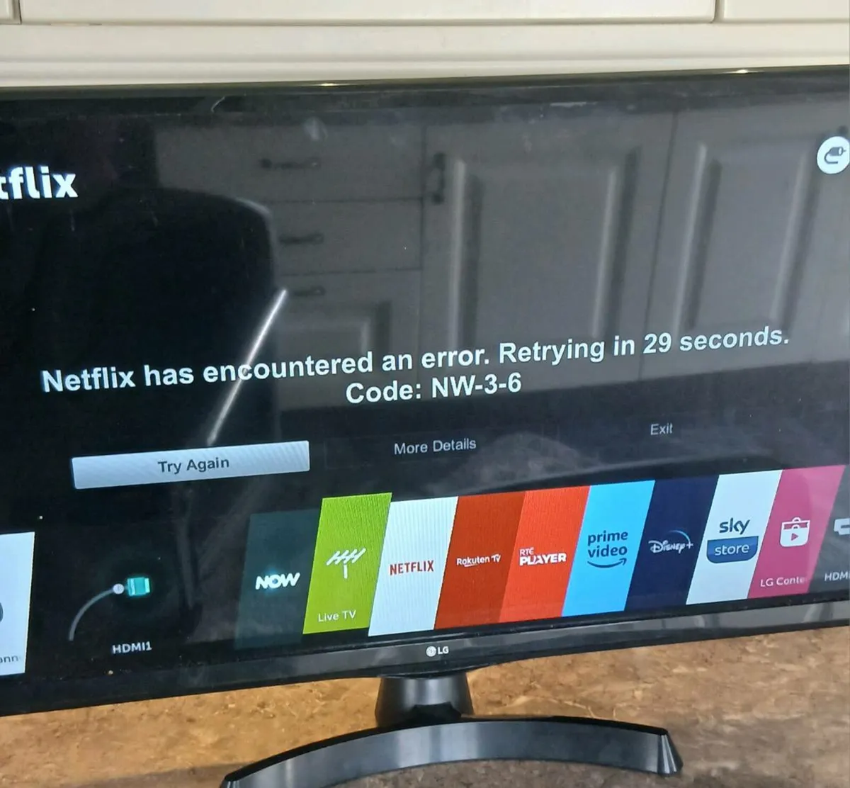 29" LG smart TV excellent condition - Image 1