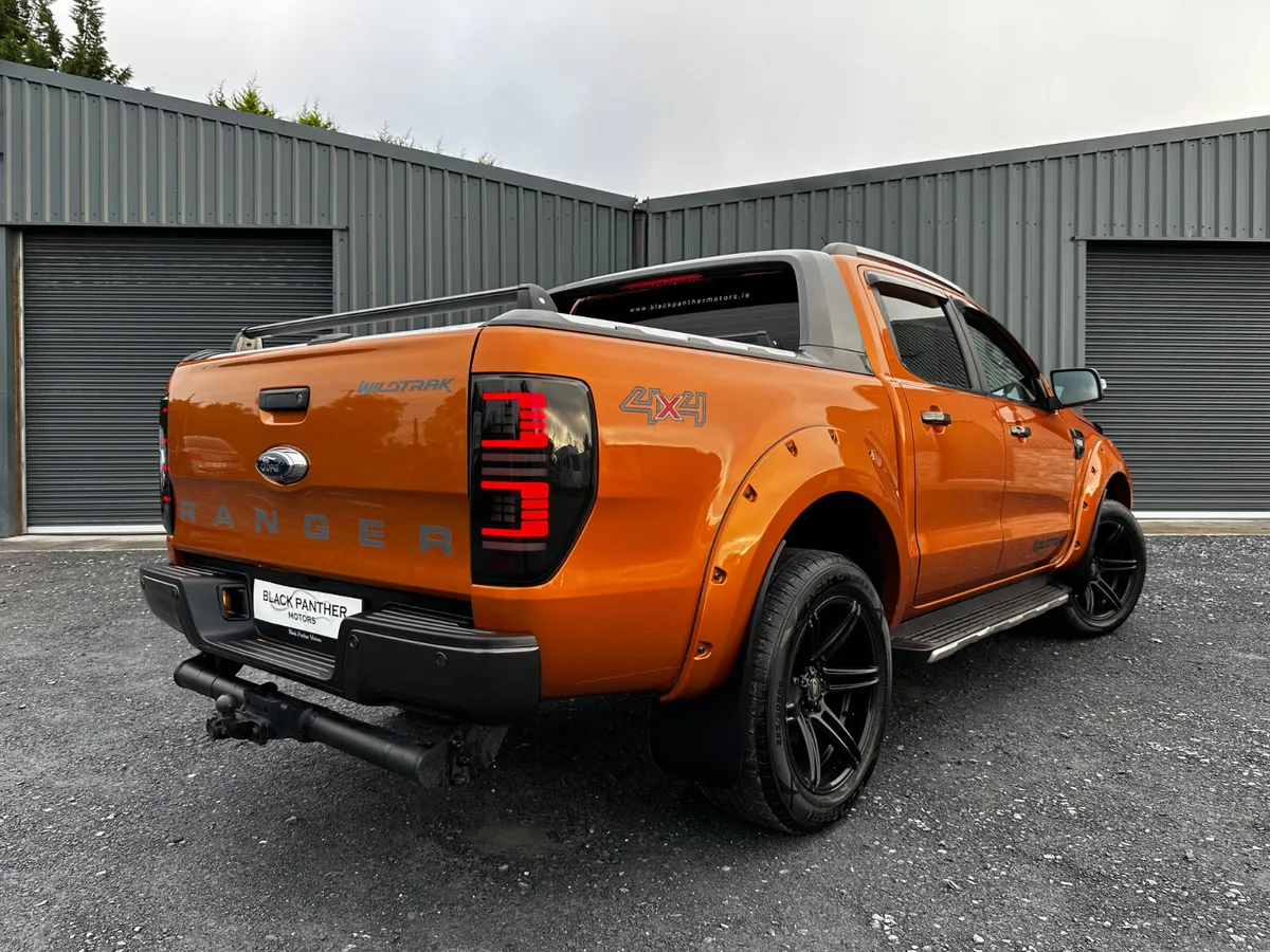Ford Ranger 181’ WildTrak 3.2 AUTOMATIC/NO VAT - Image 4