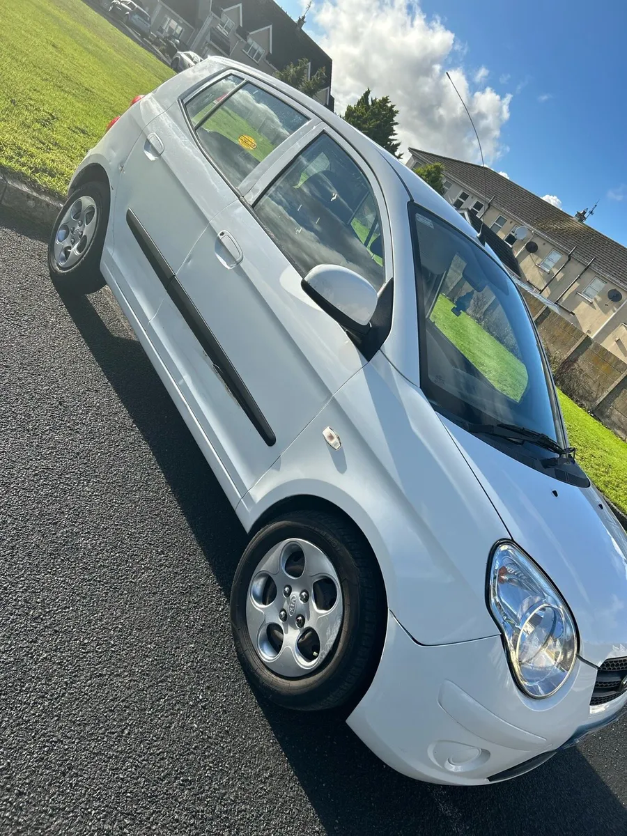Kia Picanto - Image 1