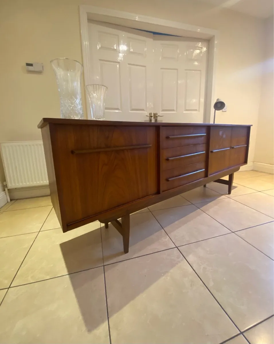 Mid Century Danish retro sideboard - Image 3