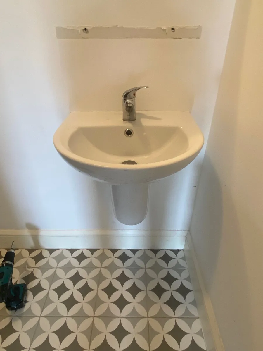 Cersanit Wash hand basin - Image 1