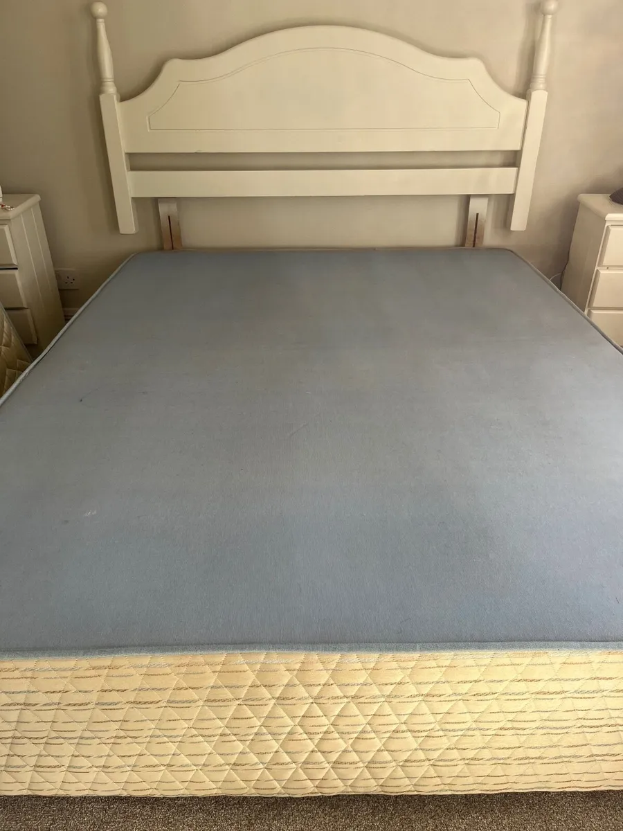 King size divan base and headboard - Image 1