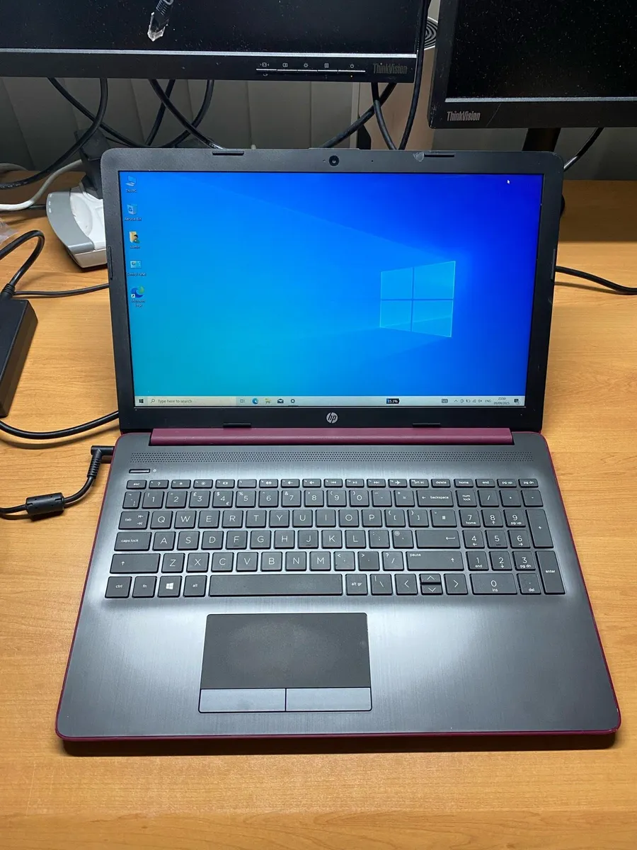 Hp laptop A6 pro 8-256 win 10 - Image 1