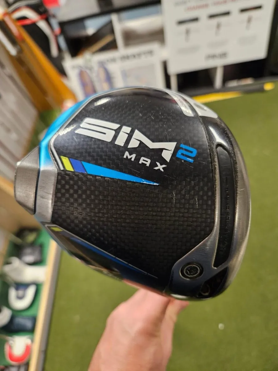 Taylormade Sim2 Max Driver - Image 1