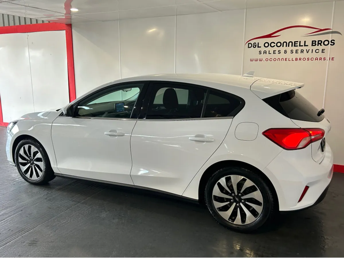 Ford Focus ZETEC TDCI - Image 4