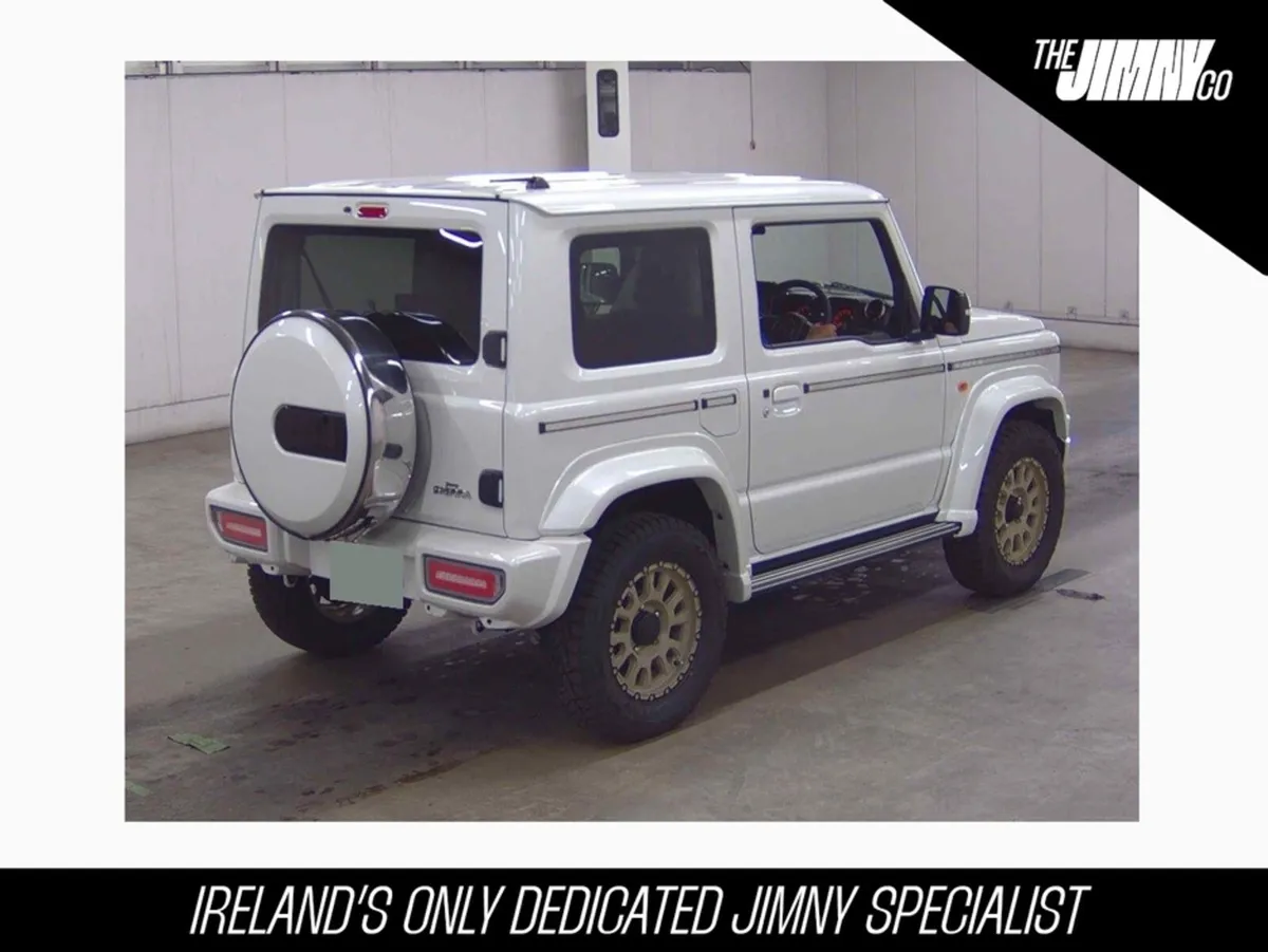 Suzuki Jimny Little G White Edition - Image 2