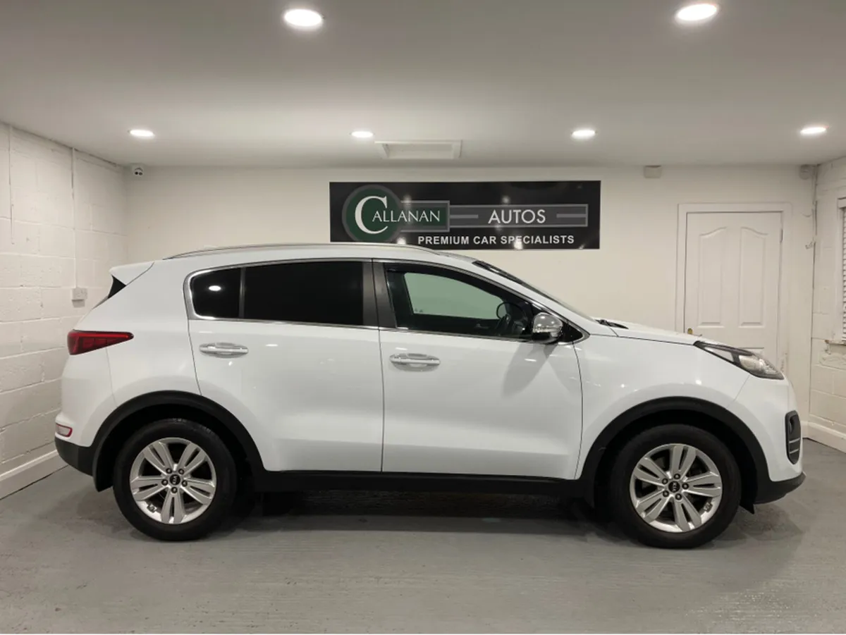 Kia Sportage 1.7 CRDI EXL 5DR***LOW MILES***KIA SE - Image 4