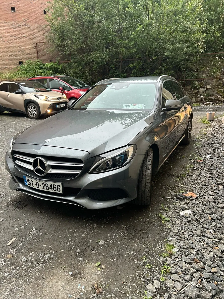 Mercedes Benz low mileage & price12000€ - Image 3