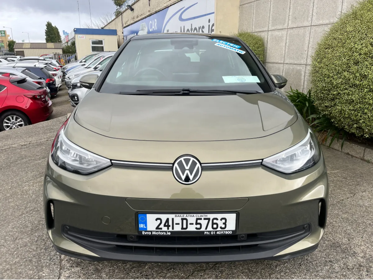 Volkswagen ID.3 PRO 58KWH ELECTRIC //HEATED SEATS - Image 2
