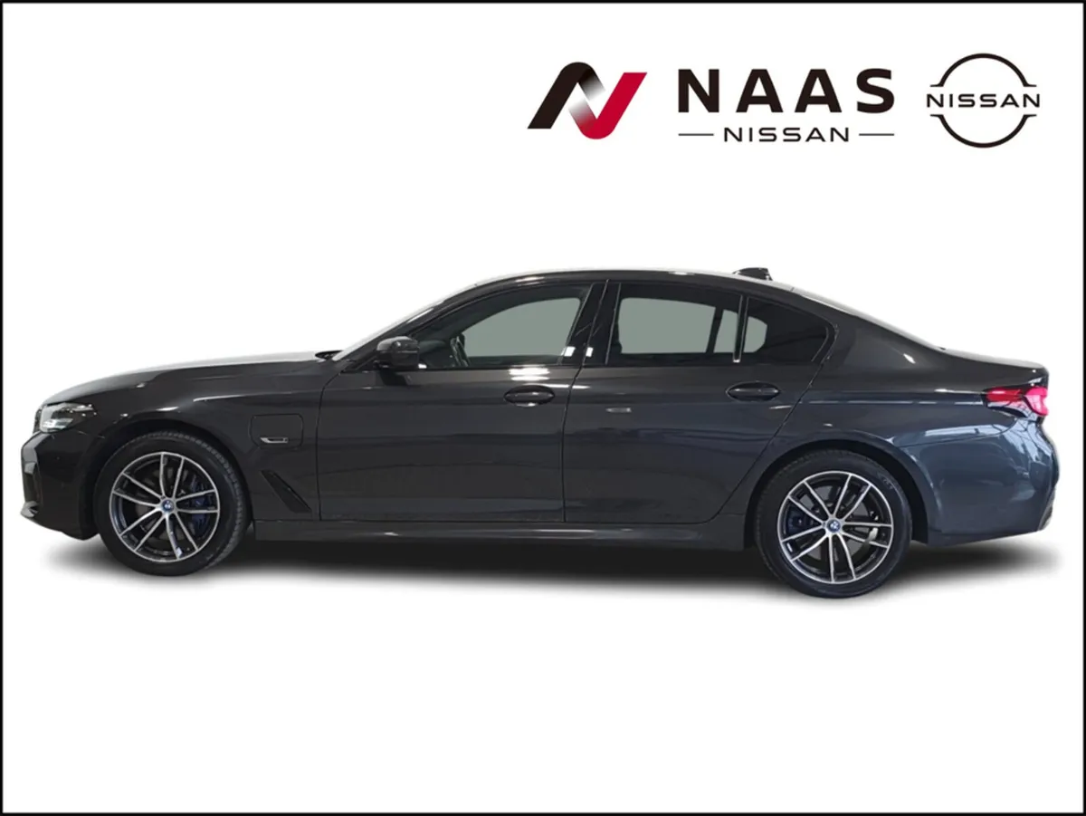 BMW 5-Series 530E M SPORT AUTO - Image 3