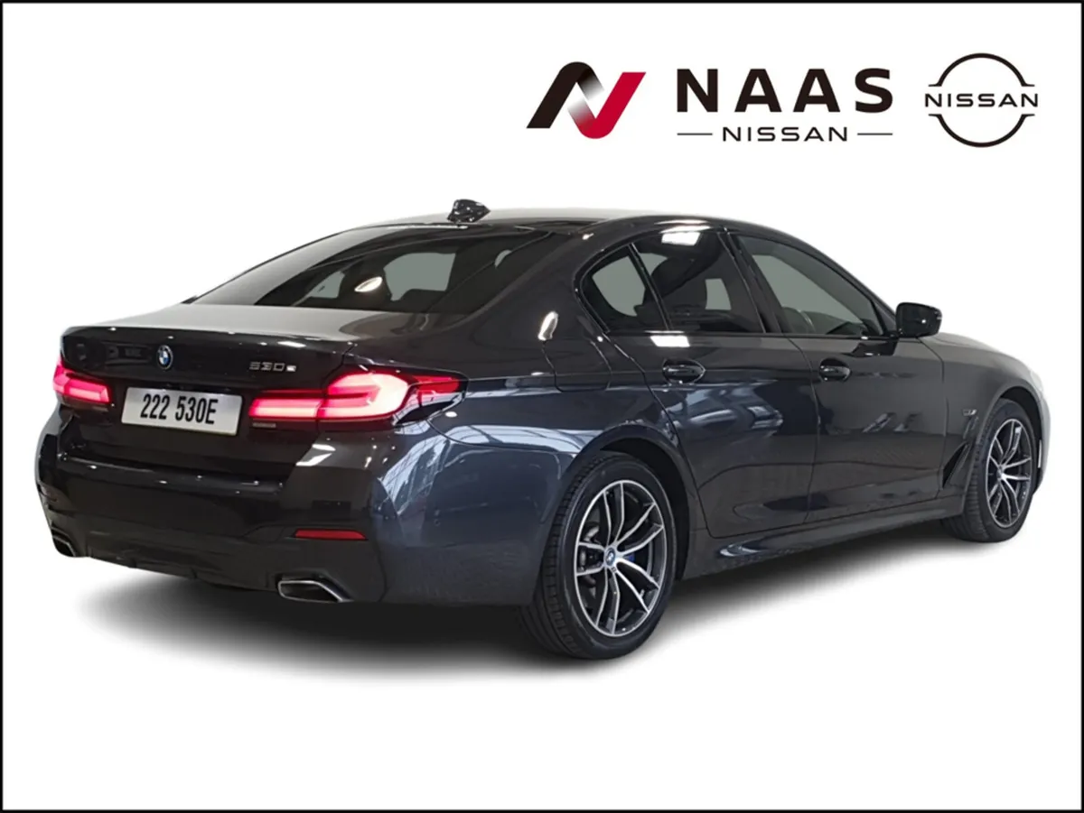 BMW 5-Series 530E M SPORT AUTO - Image 4