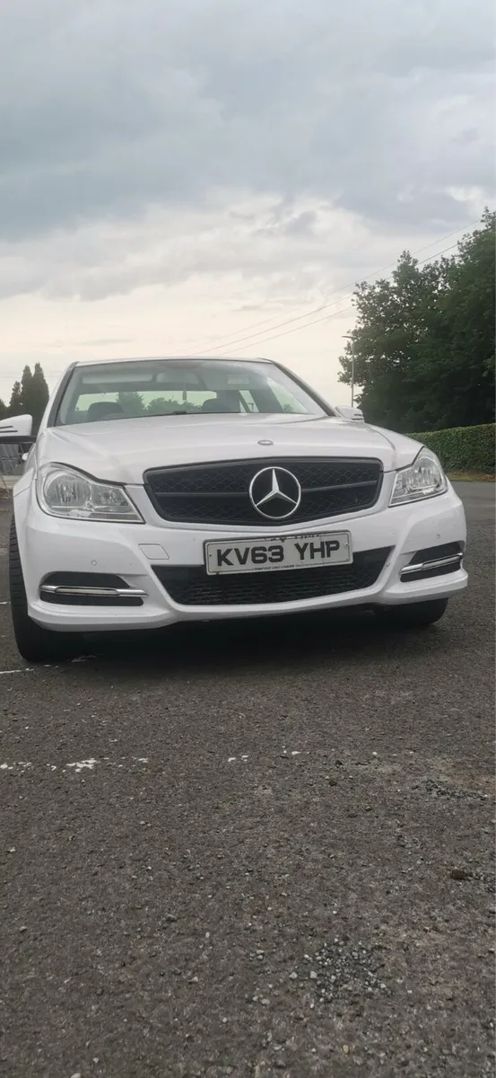 2013 Mercedes Benz 200 - Image 1