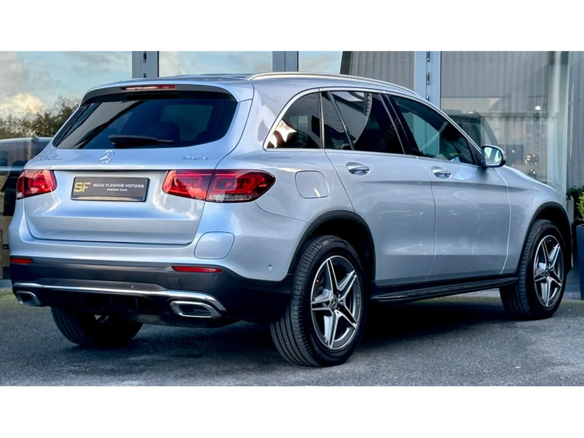 Mercedes-Benz GLC 300 DE AMG LINE 4MATIC 5DR - Image 3