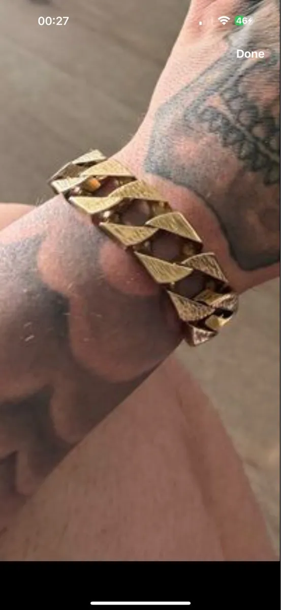 Gold ring - Image 2
