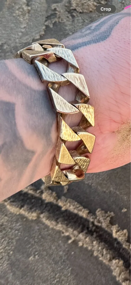 Gold ring - Image 3