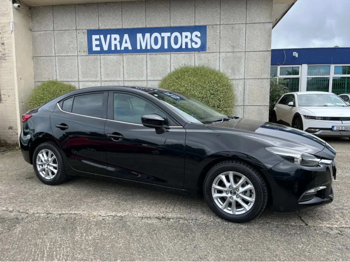 Mazda Mazda3 AXELA AUTOMATIC 1.5 PETROL //HEATED S - Image 2