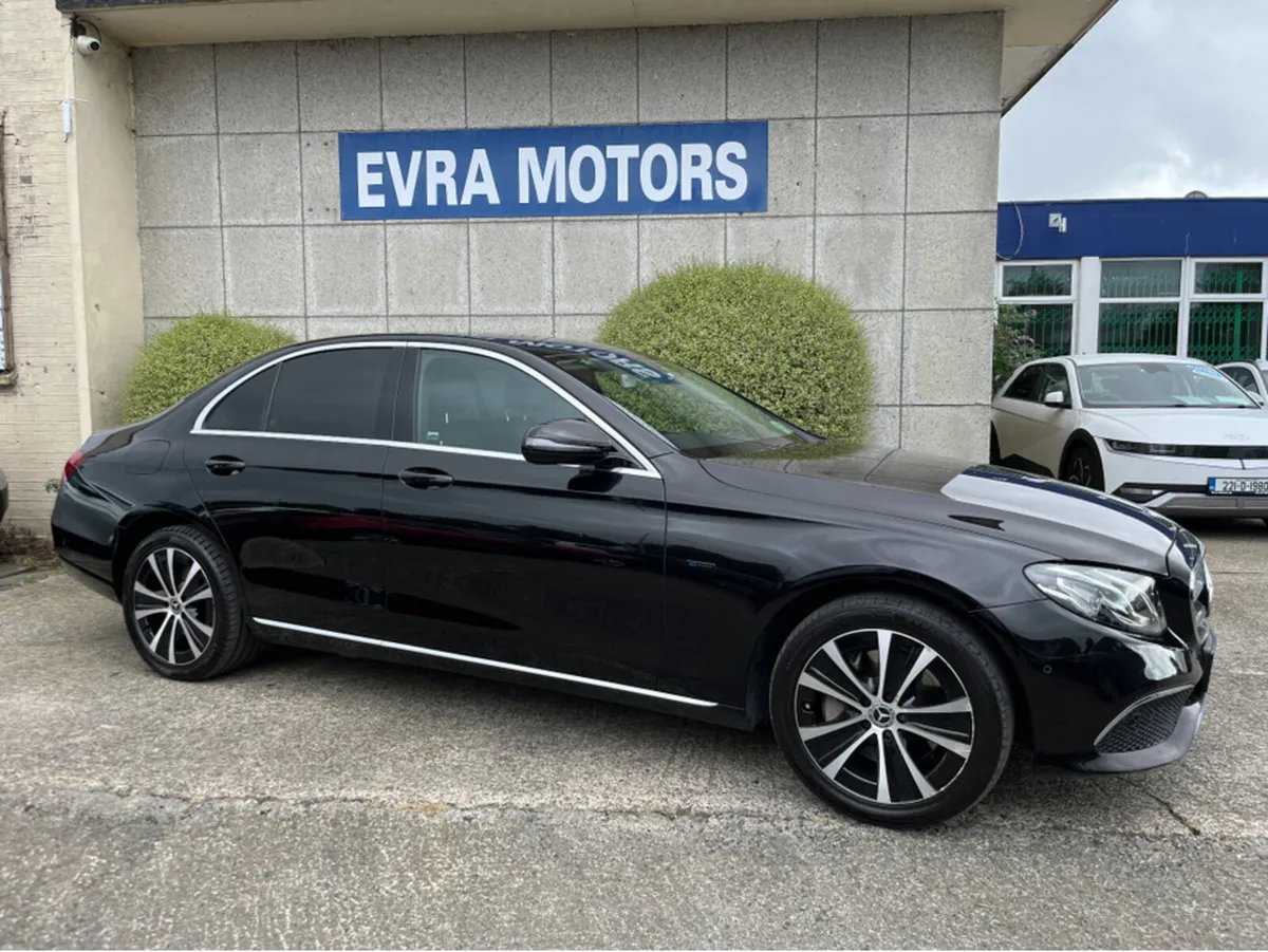Mercedes-Benz E-Class E300DE 2.0 DIESEL PLUGIN HYB - Image 2