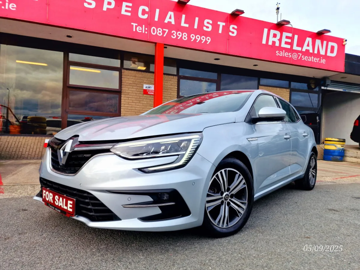 Renault Megane 1.5 DCI 115 BHP ICONIC IV BLUE LOW - Image 2