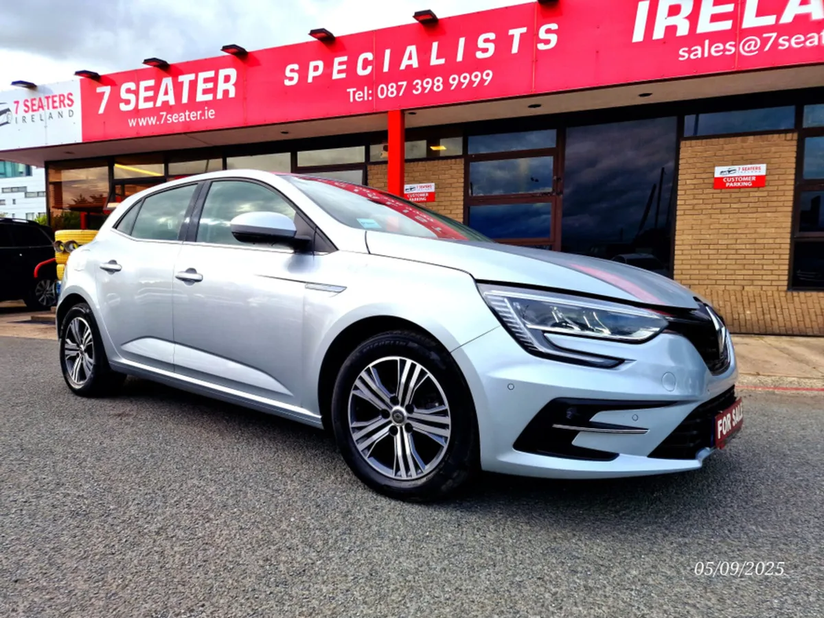 Renault Megane 1.5 DCI 115 BHP ICONIC IV BLUE LOW - Image 4
