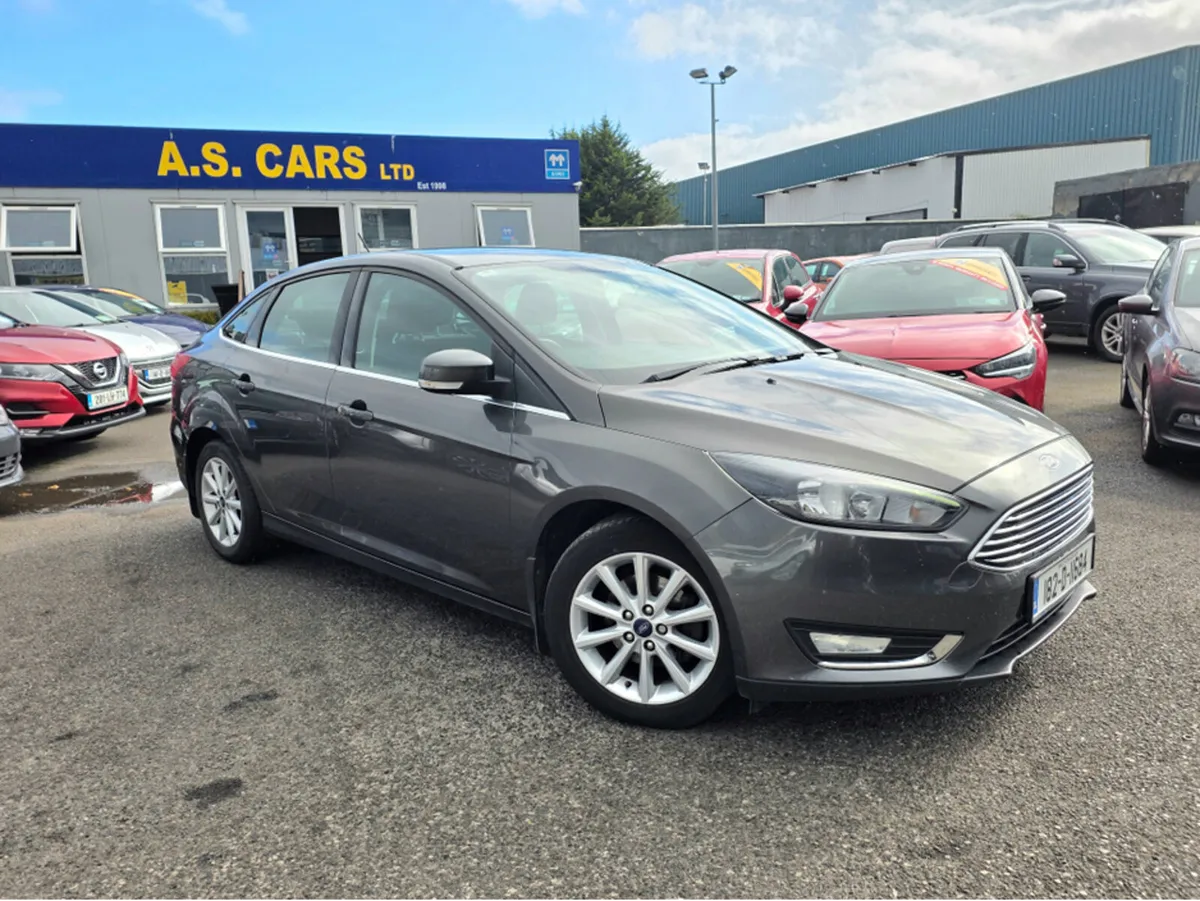 Ford Focus TITANIUM 1.5 TD 4DR ** TOP SPEC IRISH C - Image 2