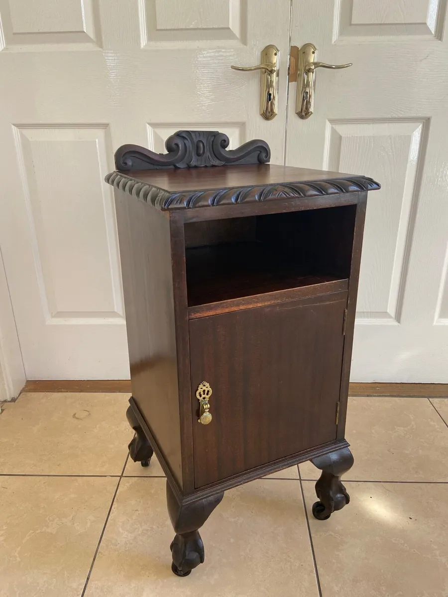 Vintage bedside table lockers - Image 4