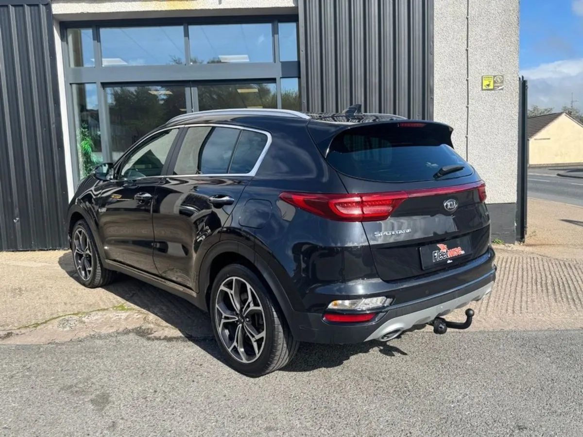 Kia Sportage 2.0 Crdi Ecodynamics  Gt-line SUV 5d - Image 4